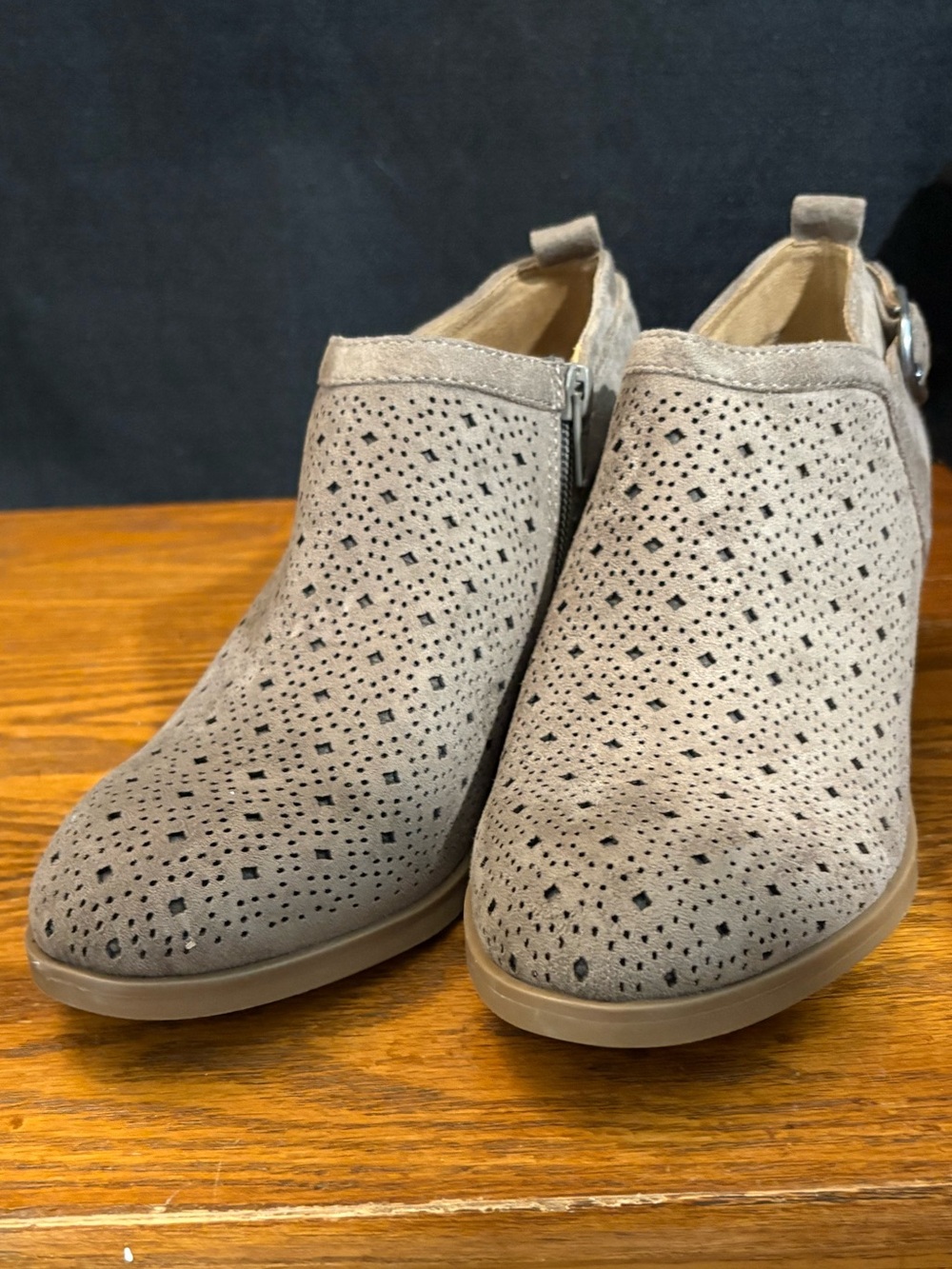 Sonoma Goods for Life Taupe Perforated Ankle Booties Women’s Size 6.5